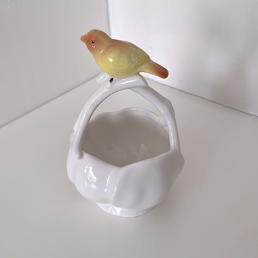 Gracie China, yellow bird sitting on a basket. Adorable,  in perfect condition!
